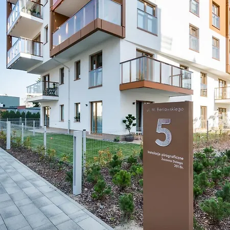 Elite Oliwa Martinique * Gdańsk